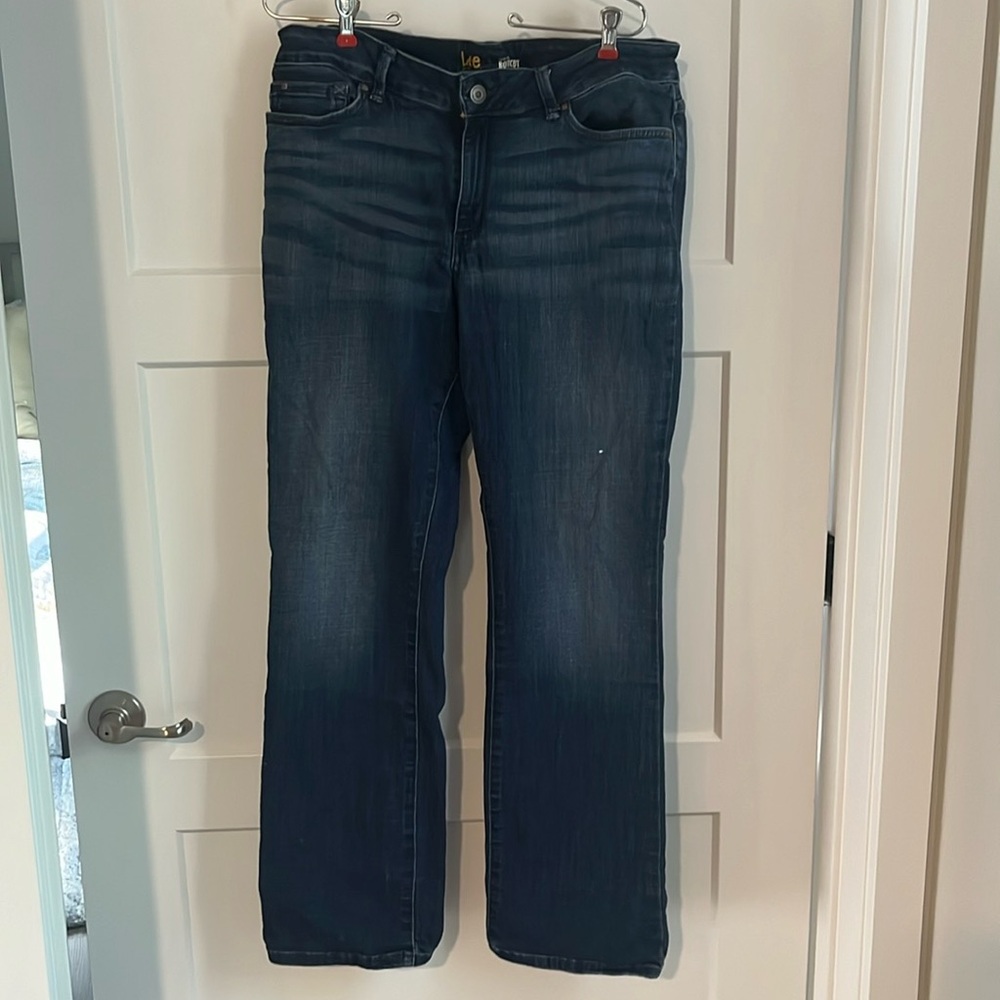 Lee curvy fit boot cut  women’s size 16